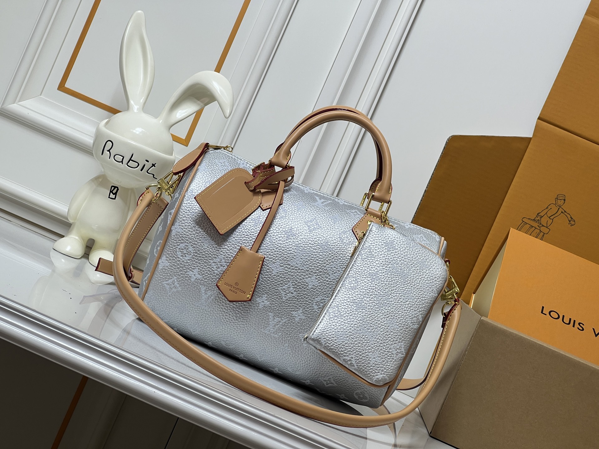 Louis Vuitton LV Classic Handbag Premium Canvas Gold Hardware Office Commute Unisex